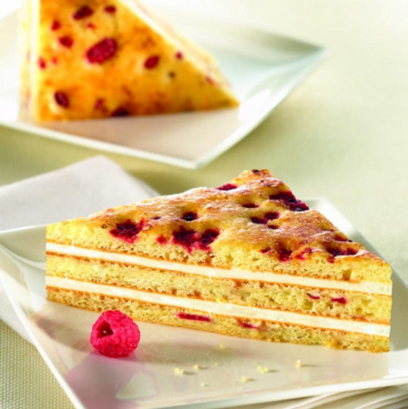 Масляный бисквит/кекс с использованием смеси "Теграл Сатин Крим Кейк"